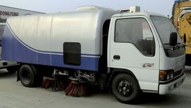 五十鈴掃路車圖片